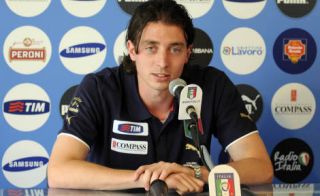 genoa,milan,mencucci,montolivo,gilardino