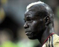 Cori razzisti a Balotelli, Nicchi e Zeman bacchettano SuperMario