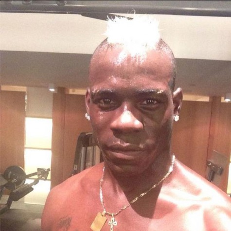 Balotelli vuole riprendersi il Milan e si allena in vacanza VIDEO 1 BALOT 475x475 Balotelli vuole riprendersi il Milan e si allena in vacanza VIDEO