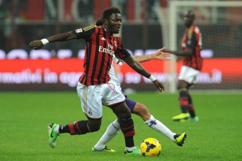 Muntari indica la strada: Ora abbassiamo la testa e pensiamo a lavorare Muntari 3 475x316 Muntari indica la strada: Ora abbassiamo la testa e pensiamo a lavorare