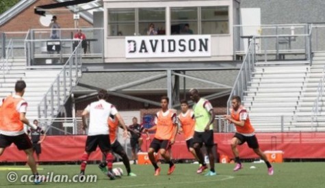 Altro allenamento al Davidson College: Menez e Zapata in gruppo Allenamento 17 475x275 Altro allenamento al Davidson College: Menez e Zapata in gruppo