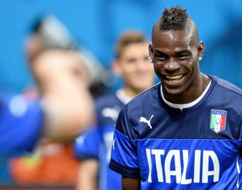 Balotelli Italy 475x374 Nesti attacca ancora Balotelli: Probabilmente non vedrà più lazzurro