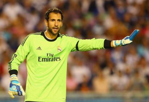 Diego Lopez: il Milan tratta sullingaggio, ma cè il Liverpool Diego Lopez. 475x325 Diego Lopez: il Milan tratta sullingaggio, ma cè il Liverpool