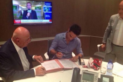 Bonaventura firma 475x316 UFFICIALE: Bonaventura è del Milan