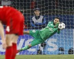 PSG-Bayer-Sirigu_full_diapos_large