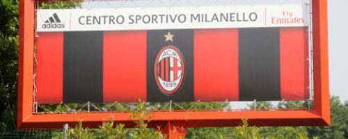 Milanello, iniziata la seduta: De Sciglio in gruppo